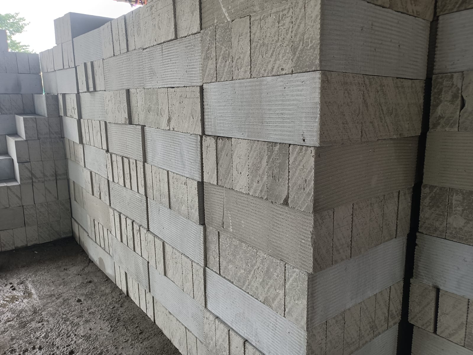 Zerund Bricks (thickness: 100mm, 125mm and 200mm)
